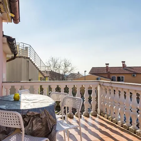 Comfortable With Sea View Fazana